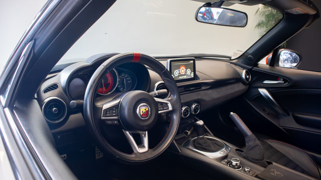 Abarth 124 Spider