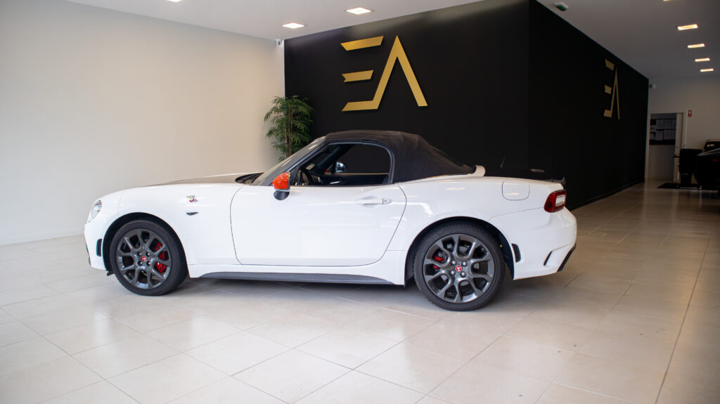 Abarth 124 Spider